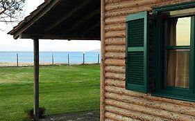 Wooden Beach House / Nea Roda, Halkidiki